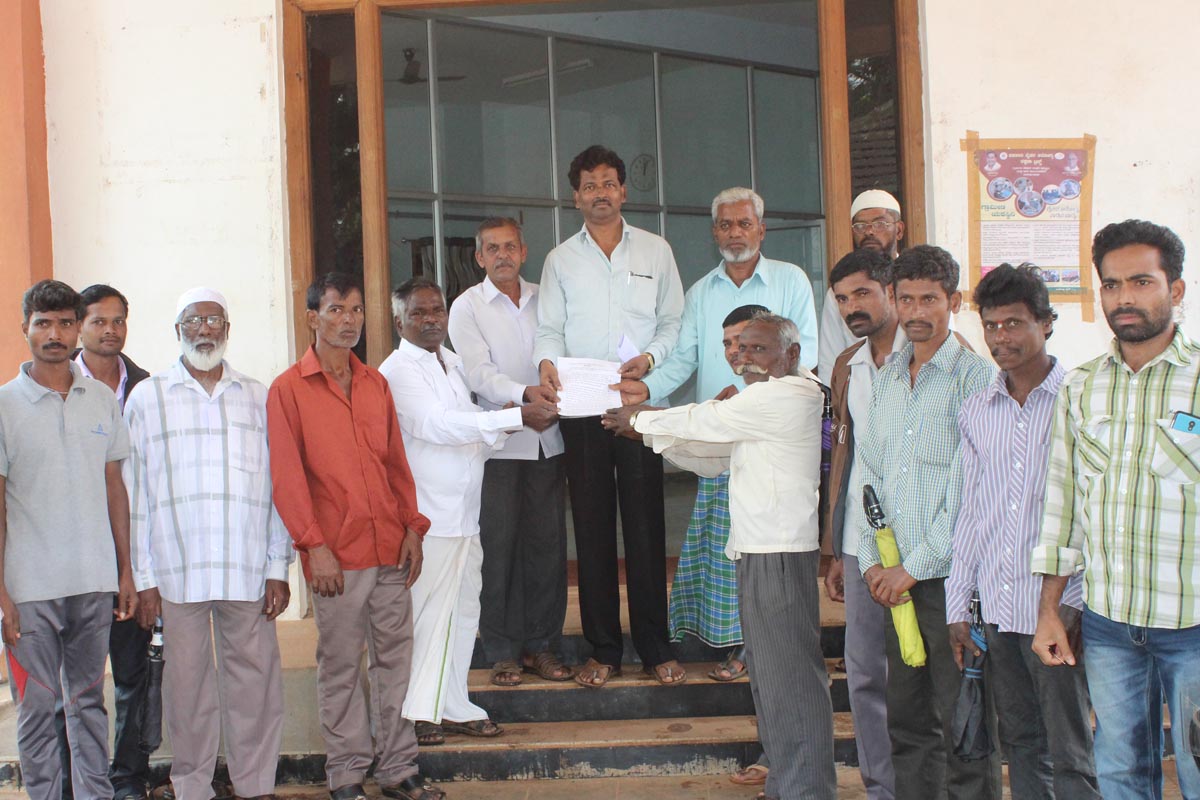 ಒತ್ತುವರಿ ತೆರವುಗೊಳಿಸಲು ಒತ್ತಾಯಿಸಿ ಮನವಿ